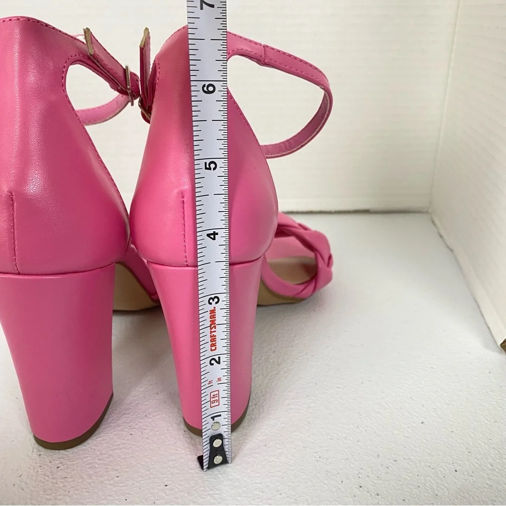 Madden Girl Barbi Sandals Women’s 6.5M Fuchsia Pink Block Heel Open Toe NWOT - Picture 7 of 8